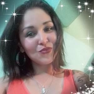 Meet your Posher, Cynthia n joe